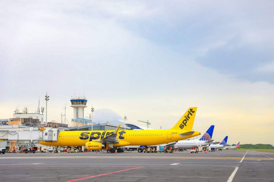 El Salvador International Airport