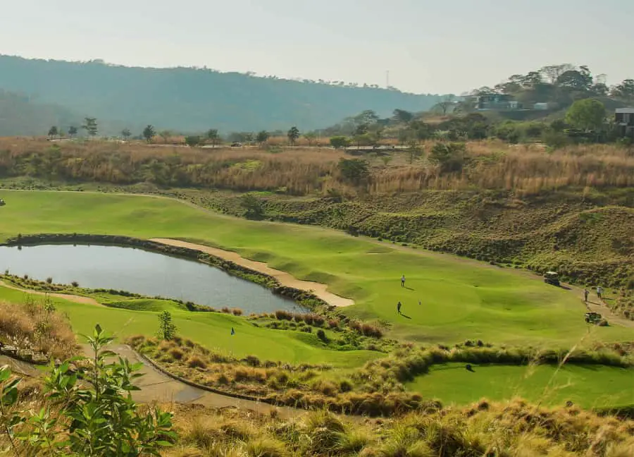 Golf Courses in El Salvador