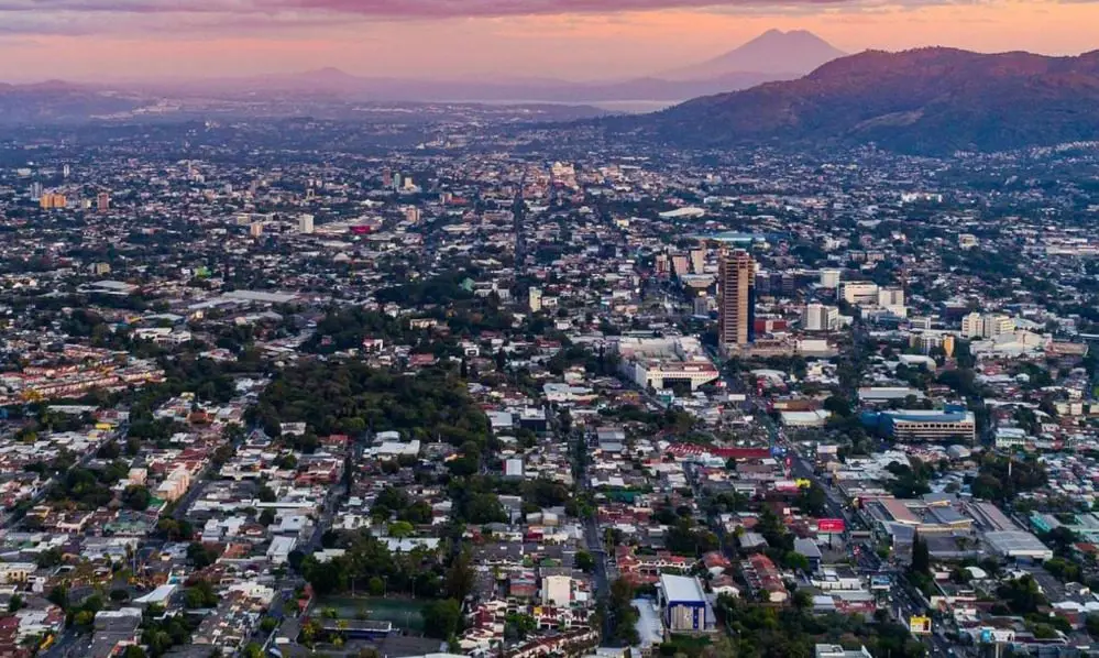 El Salvador Legal Currency