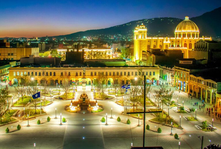El Salvador Landmarks. Most Famous Landmarks in El Salvador